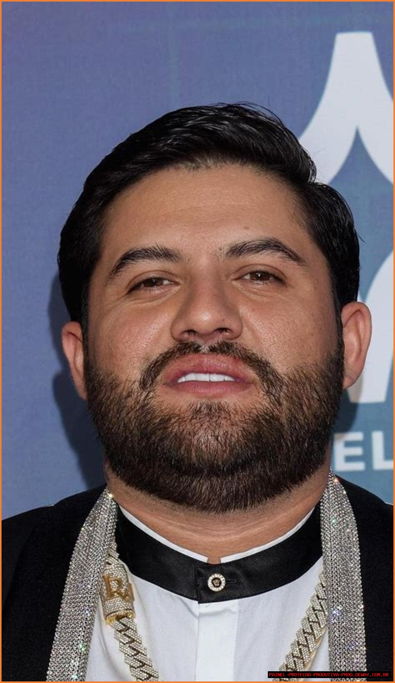 Unveiling The Life Of Luis R Conriquez: A Sacramento Icon